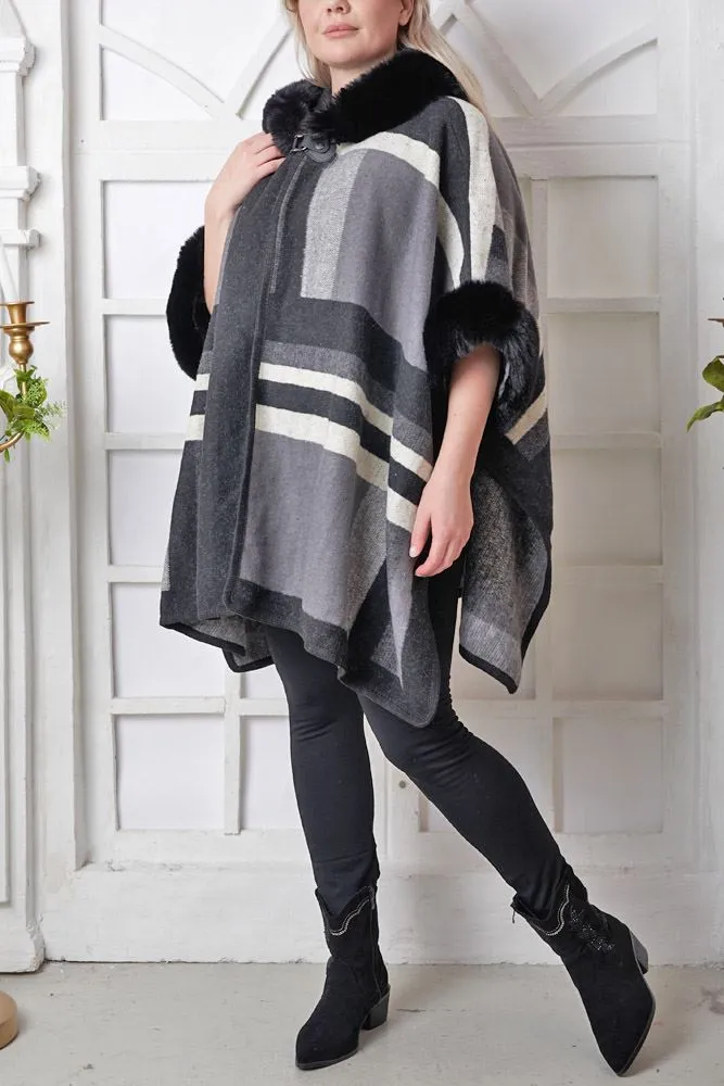 Abstract Plaid Pattern Knit Poncho