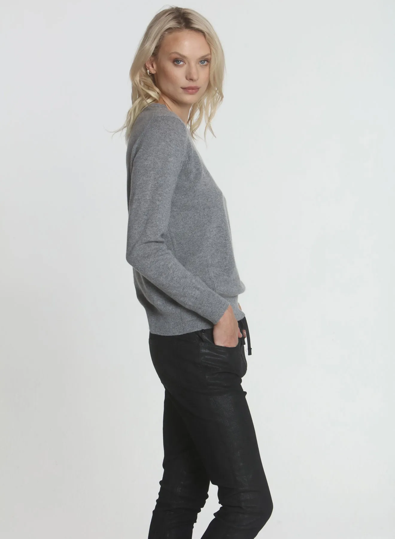 CORE Cashmere Crew - Grey