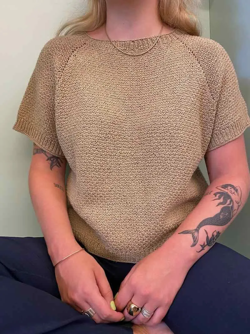 Dahlia summer t-shirt by Önling, knitting pattern