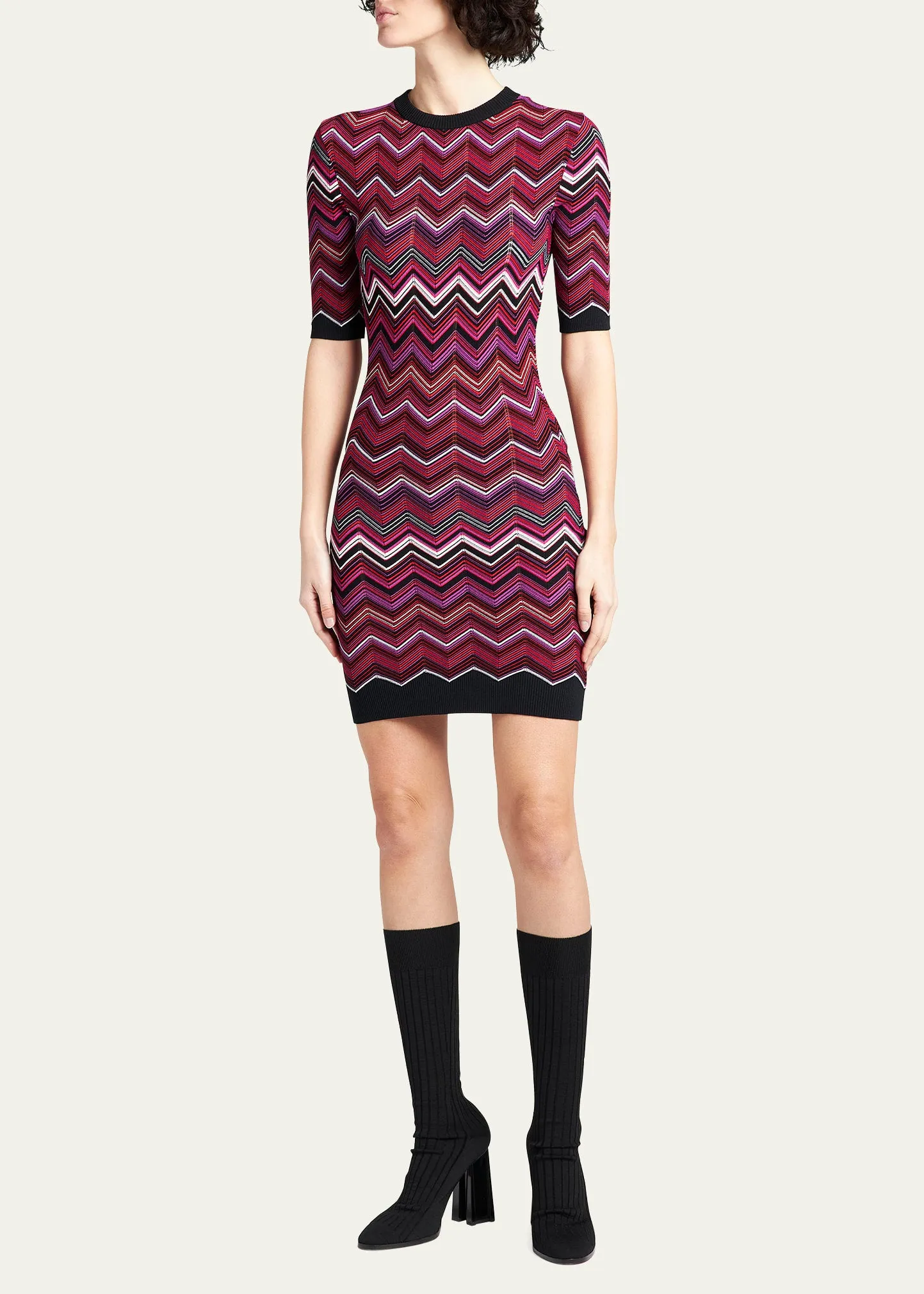 DS23WG3I Chevron knit dress