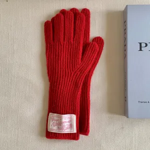 Elegant Solid Color Knit Gloves for Women - Warm, Touchscreen-Compatible with Label Detail, Perfect for Autumn & Winter