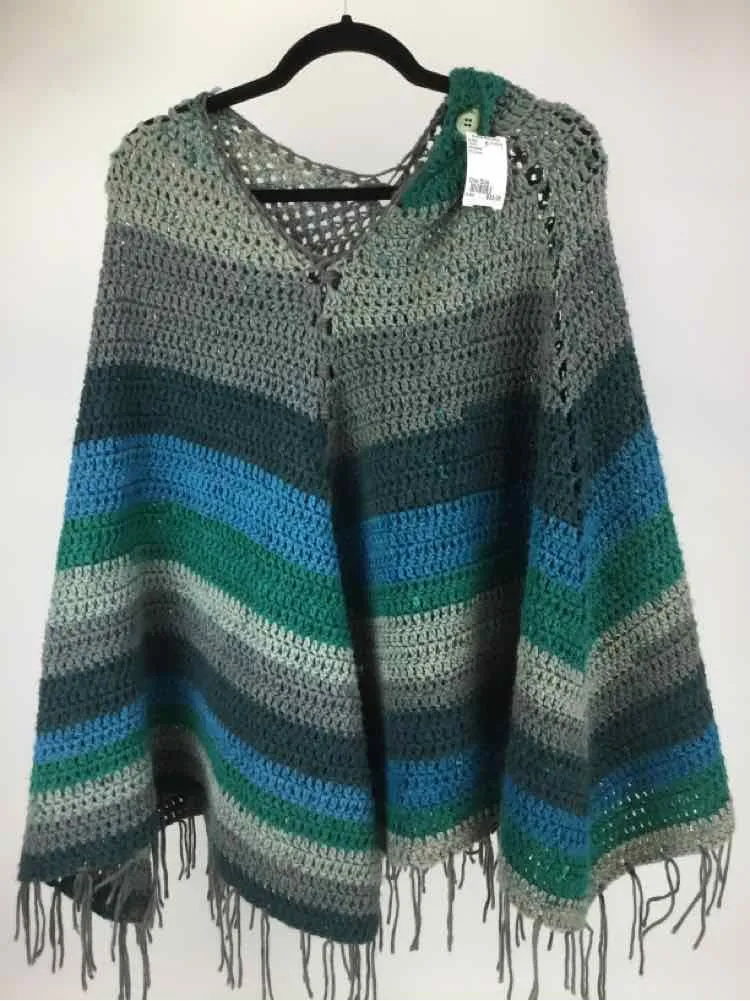 Handmade Size One Size Blue green Poncho