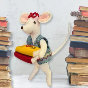 Little Mouse Librarian Mini Felt Craft Kit