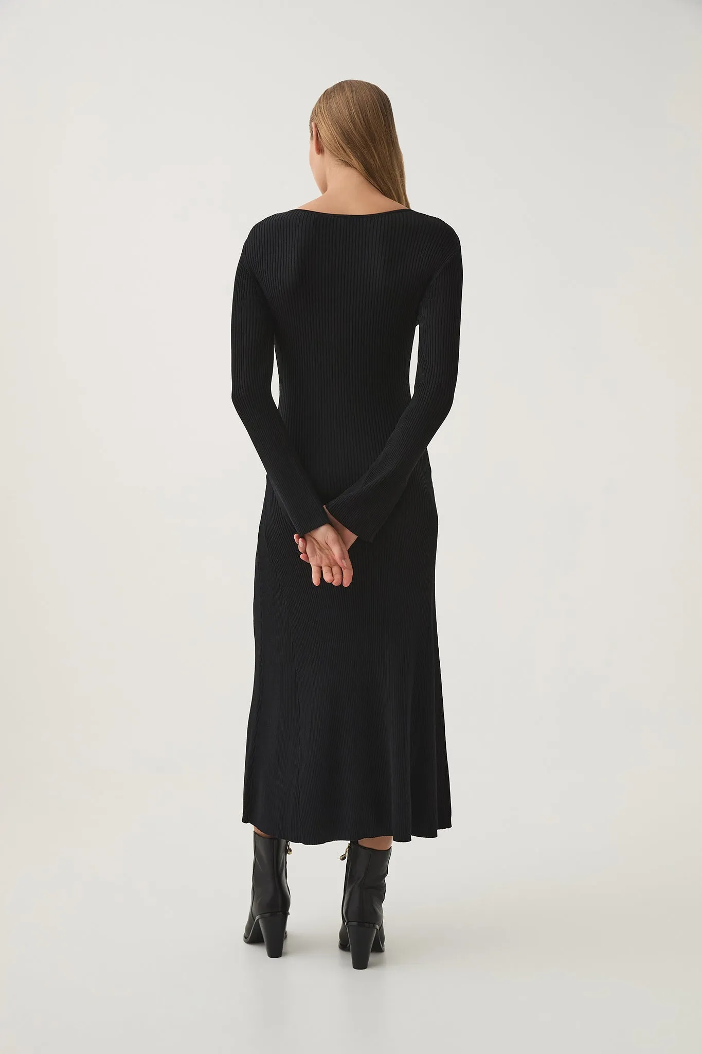 Zeitgeist Knit Midi Dress